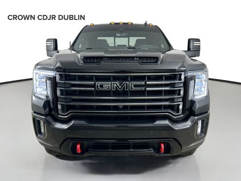 Used 2020 GMC Sierra 2500 AT4 w/ AT4 Premium Package AWD/4WD image 2