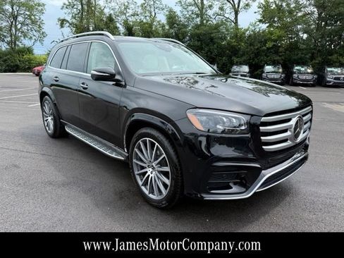Certified 2026 Mercedes-Benz GLS 450 4MATIC image 5