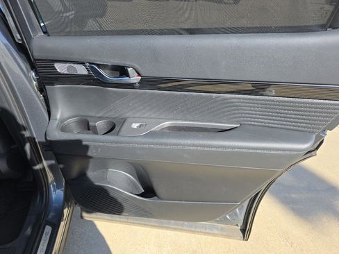 Used 2023 Hyundai Palisade Calligraphy image 18