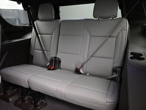 Used 2022 GMC Yukon SLT w/ SLT Premium Package RWD image 27