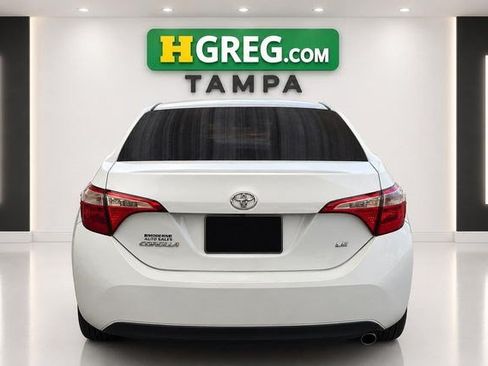 Used 2018 Toyota Corolla LE FWD image 8