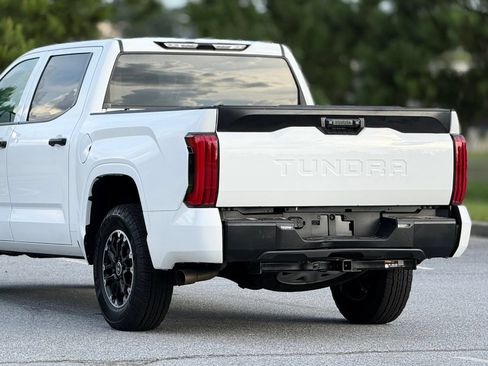 Used 2024 Toyota Tundra SR AWD/4WD image 48