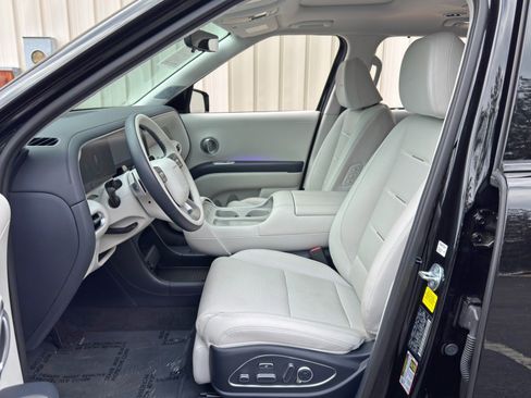 Used 2026 Hyundai Palisade Calligraphy FWD image 17