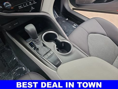 Used 2023 Toyota Camry LE FWD image 22
