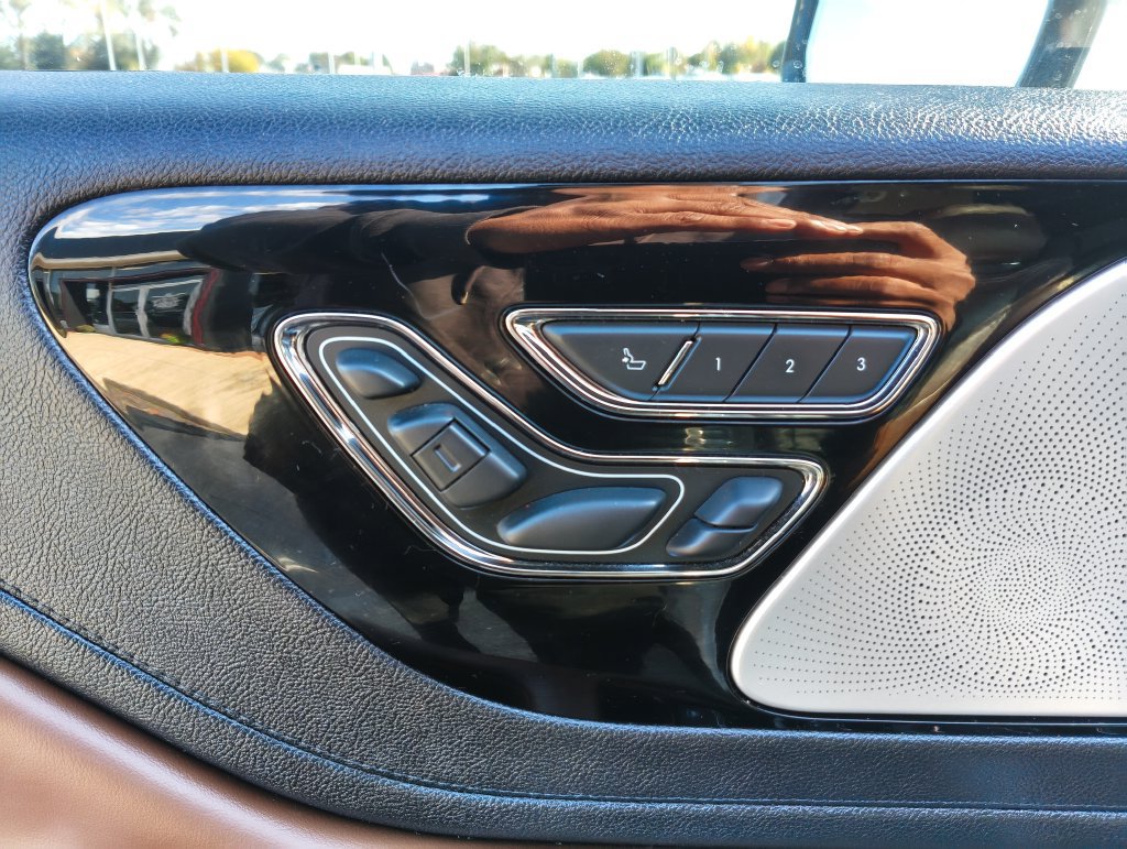 Used 2021 Lincoln Aviator Reserve AWD/4WD image 48