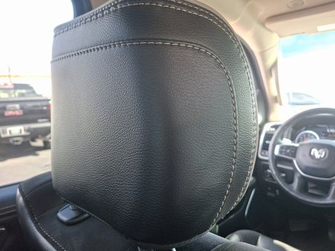 Used 2021 RAM 1500 Laramie image 11