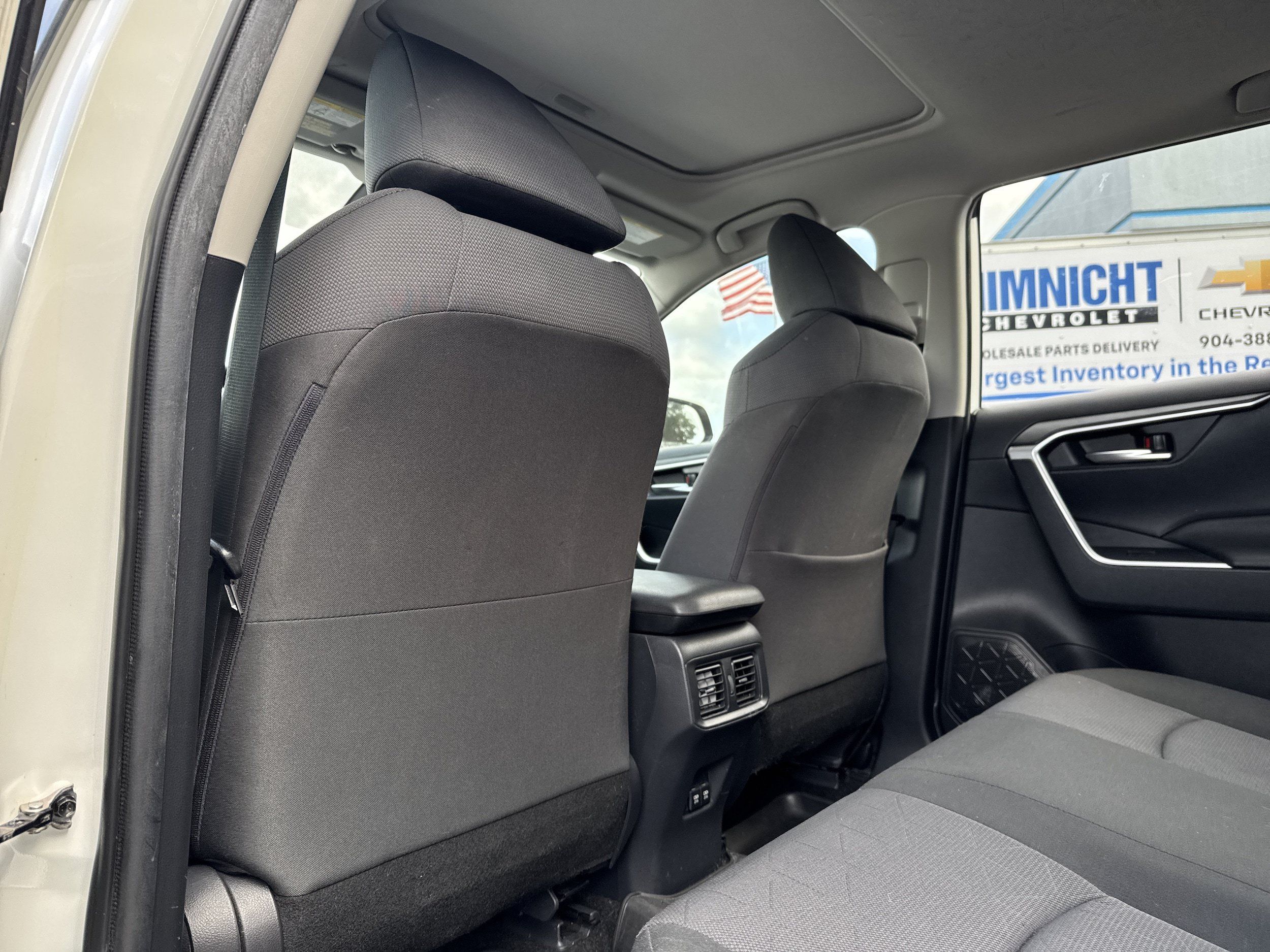 Used 2019 Toyota RAV4 XLE FWD image 20