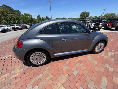 Used 2014 Volkswagen Beetle 1.8T FWD image 35