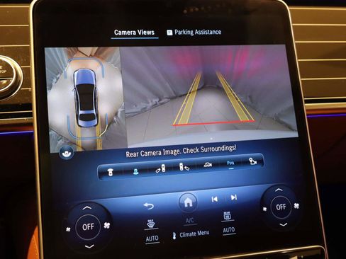 Used 2024 Mercedes-Benz S 580e 4MATIC Sedan image 35