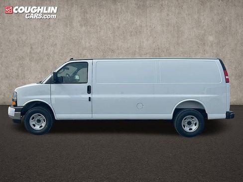 New 2025 Chevrolet Express 3500 Extended w/ Driver Convenience Package image 11