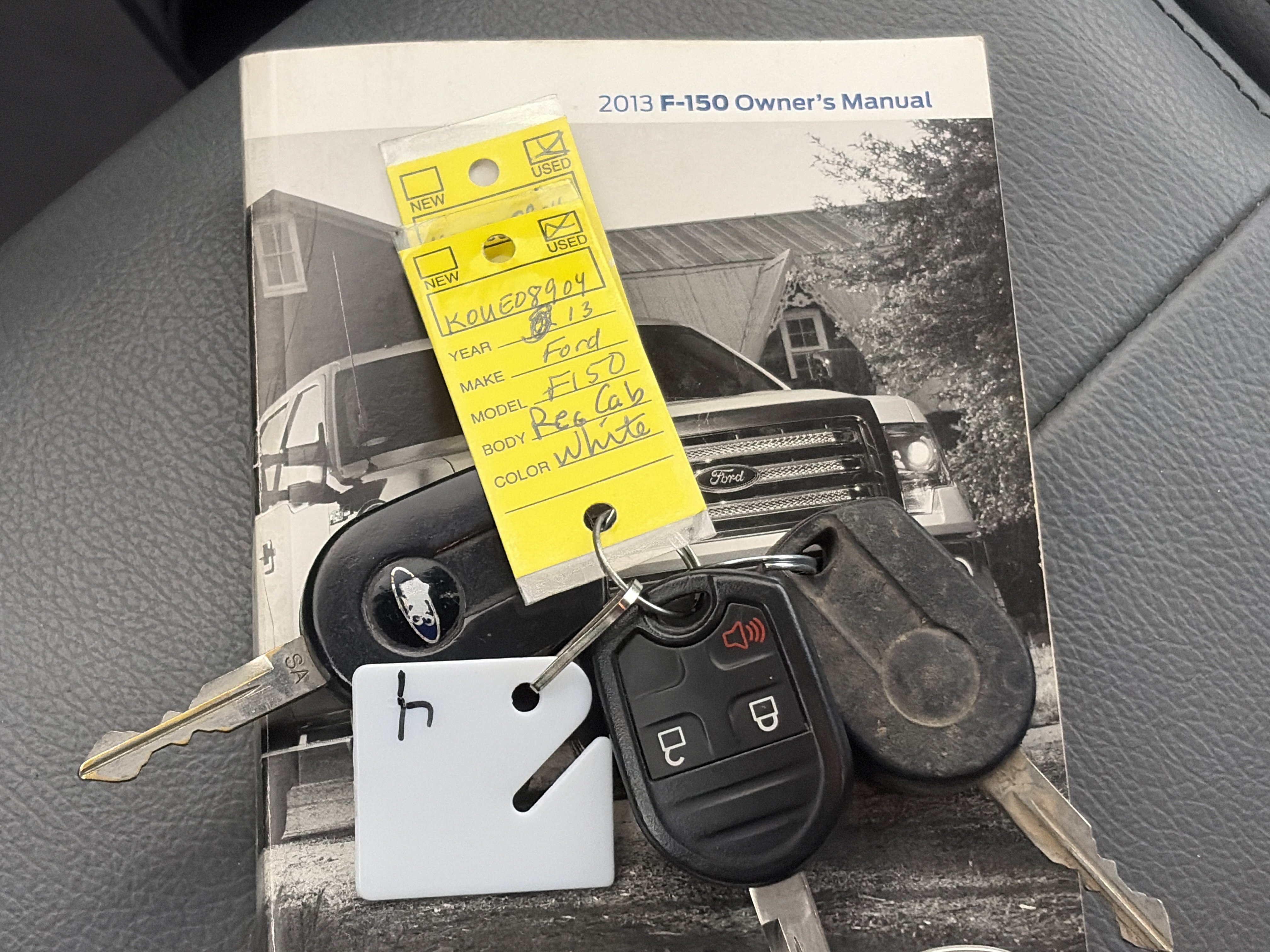 Used 2013 Ford F150 XL w/ Mid Equipment Group AWD/4WD image 29