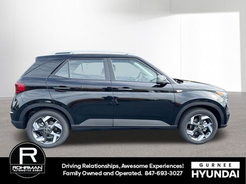New 2026 Hyundai Venue SEL image 10