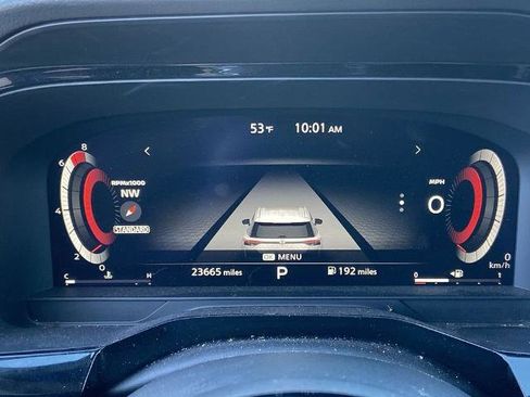 Used 2023 Nissan Pathfinder Platinum image 7