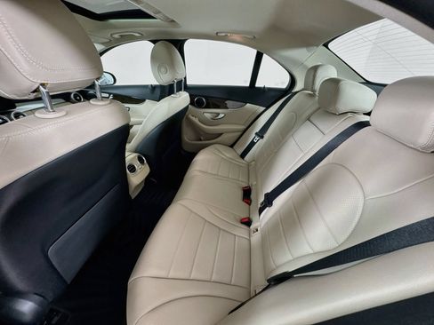 Used 2019 Mercedes-Benz C 300 Sedan image 26