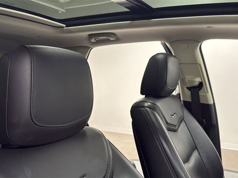 Used 2019 Cadillac XT5 Luxury image 19