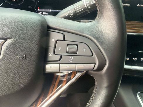 Used 2023 Cadillac Escalade Luxury RWD image 27