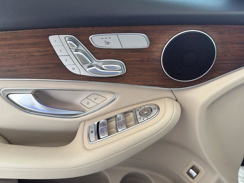 Certified 2022 Mercedes-Benz GLC 300 image 15