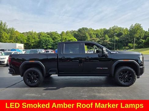 Used 2024 GMC Sierra 2500 AT4 w/ AT4 Premium Plus Package AWD/4WD image 10