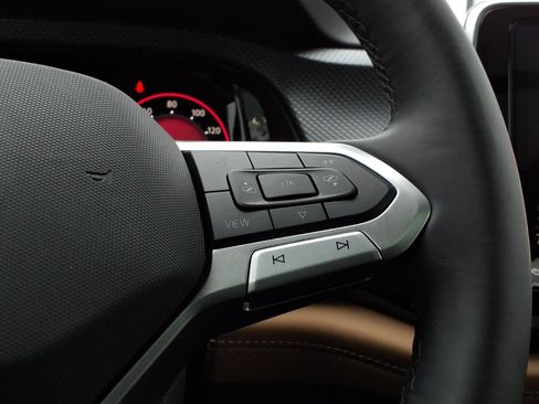 New 2026 Volkswagen Atlas Cross Sport SEL R-Line image 21