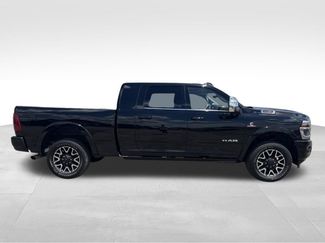 Used 2025 RAM 3500 Longhorn AWD/4WD video 2