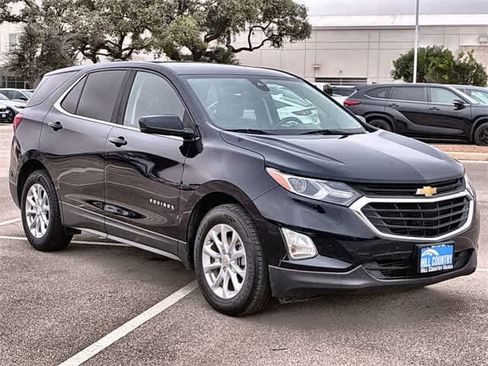 Used 2021 Chevrolet Equinox LT w/ Driver Convenience Package image 8