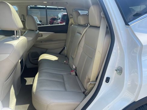 Used 2017 Nissan Murano Platinum w/ Platinum Technology Package AWD/4WD image 17