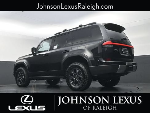 New 2026 Lexus GX 550 AWD/4WD image 18