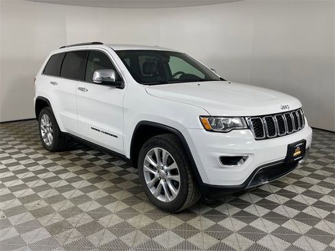 Used 2017 Jeep Grand Cherokee Limited image 25