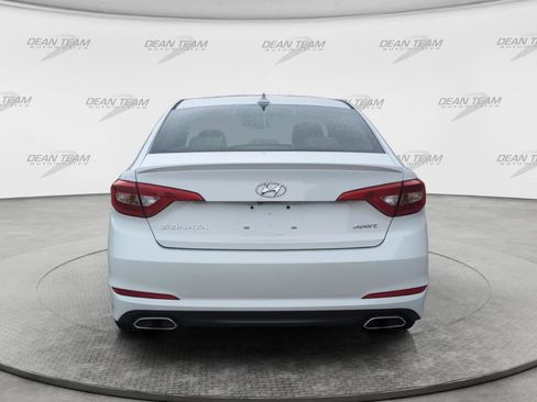 Used 2016 Hyundai Sonata Sport w/ Cargo Package FWD image 6