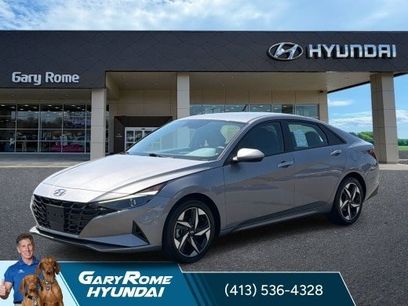 Certified 2023 Hyundai Elantra SEL w/ Convenience Package