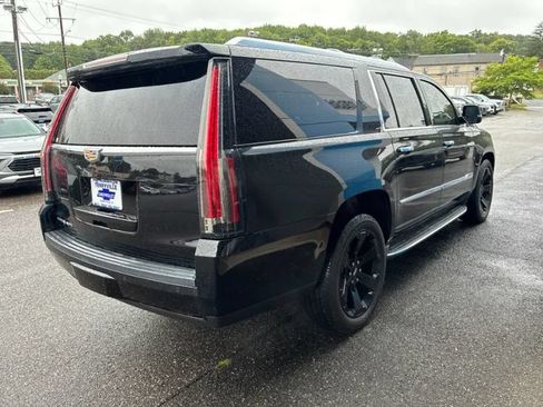 Used 2016 Cadillac Escalade ESV Premium AWD/4WD image 3