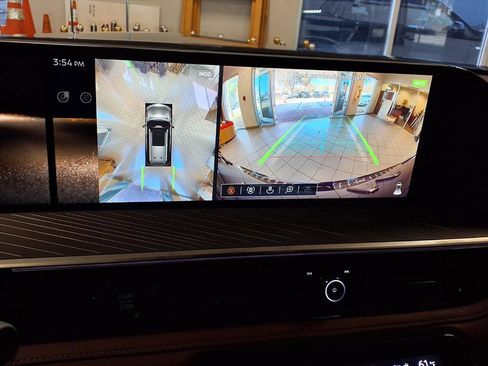 Used 2025 INFINITI QX80 Autograph w/ Autograph Exterior Package image 28