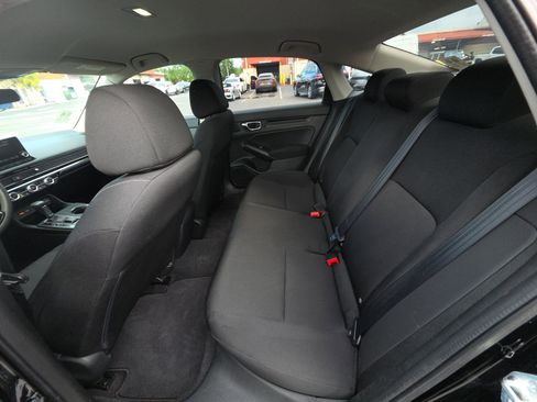 Used 2022 Honda Civic LX image 13