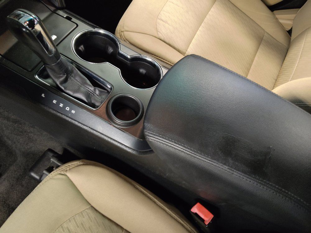 Used 2016 Ford Explorer FWD image 26