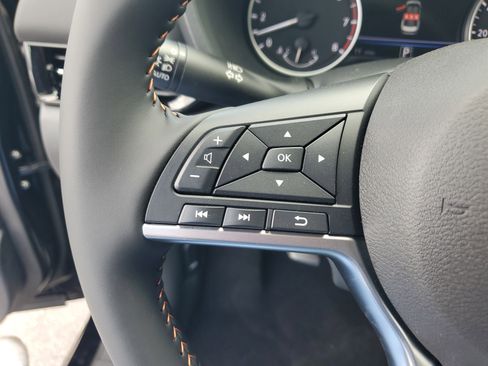 New 2025 Nissan Sentra SR w/ Midnight Edition image 21