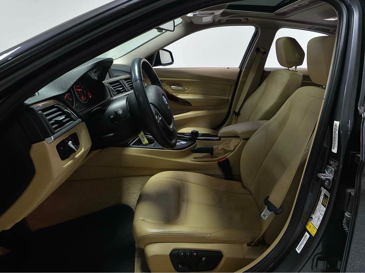 Used 2014 BMW 328i Sedan RWD image 8
