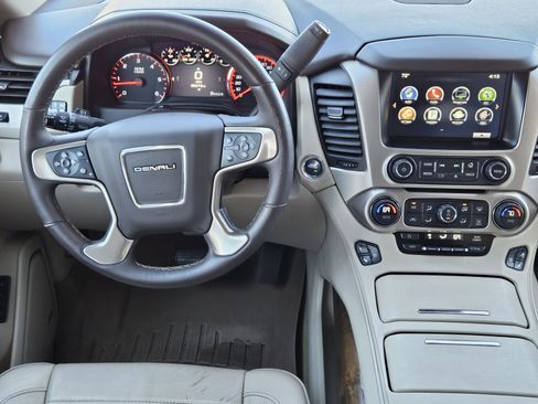 Used 2016 GMC Yukon XL Denali w/ Open Road Package image 26