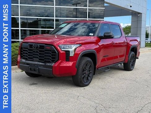 Used 2025 Toyota Tundra Limited w/ TRD Off-Road Package AWD/4WD image 7