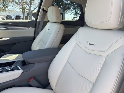 New 2026 Cadillac XT5 Premium Luxury image 21