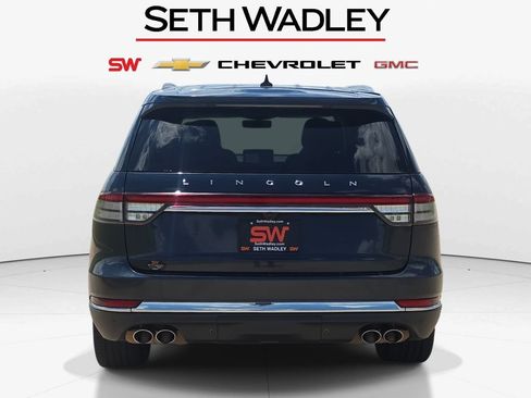 Used 2022 Lincoln Aviator Reserve w/ Equipment Group 201A AWD/4WD image 6