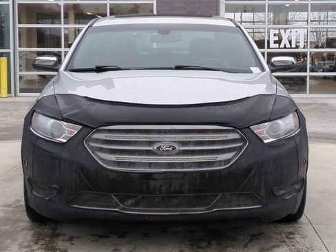 Used 2014 Ford Taurus Limited image 10