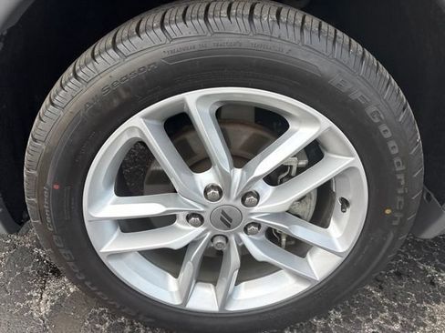 Used 2022 Dodge Durango GT AWD/4WD image 28