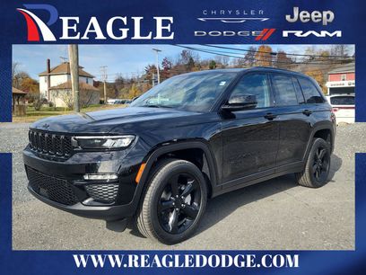 New 2025 Jeep Grand Cherokee Limited w/ Black Appearance Package