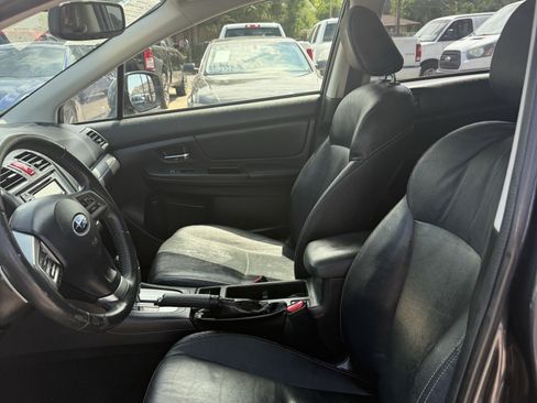 Used 2014 Subaru Crosstrek 2.0i Limited AWD/4WD image 12