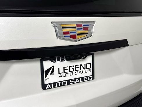 Used 2025 Cadillac Escalade ESV Sport Platinum AWD/4WD image 8