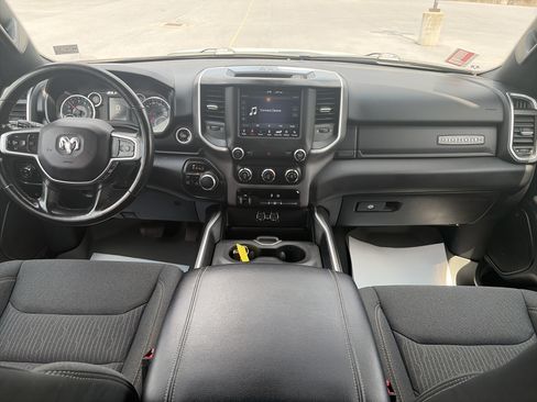 Used 2021 RAM 1500 Big Horn AWD/4WD image 6