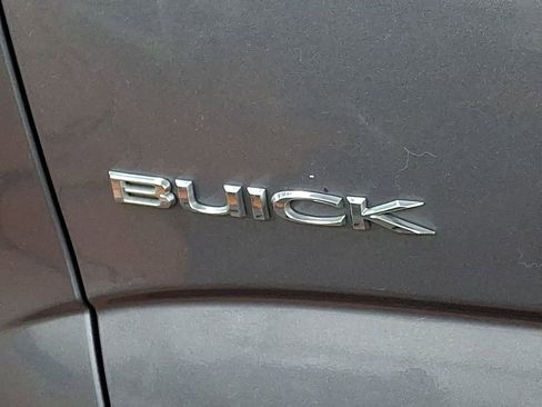 Used 2018 Buick Enclave Essence AWD/4WD image 30