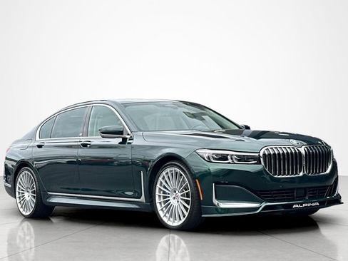 Used 2022 BMW ALPINA B7 xDrive w/ Luxury Rear Seating Package AWD/4WD image 7