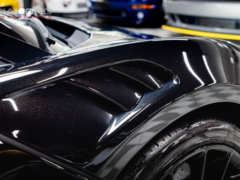 Used 2026 McLaren Artura Spider RWD image 65