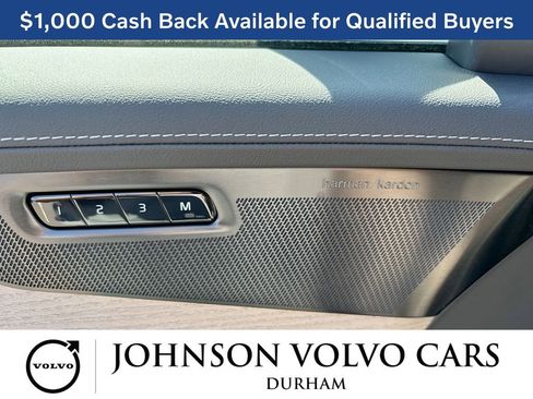 New 2026 Volvo XC90 B5 Plus AWD/4WD image 15